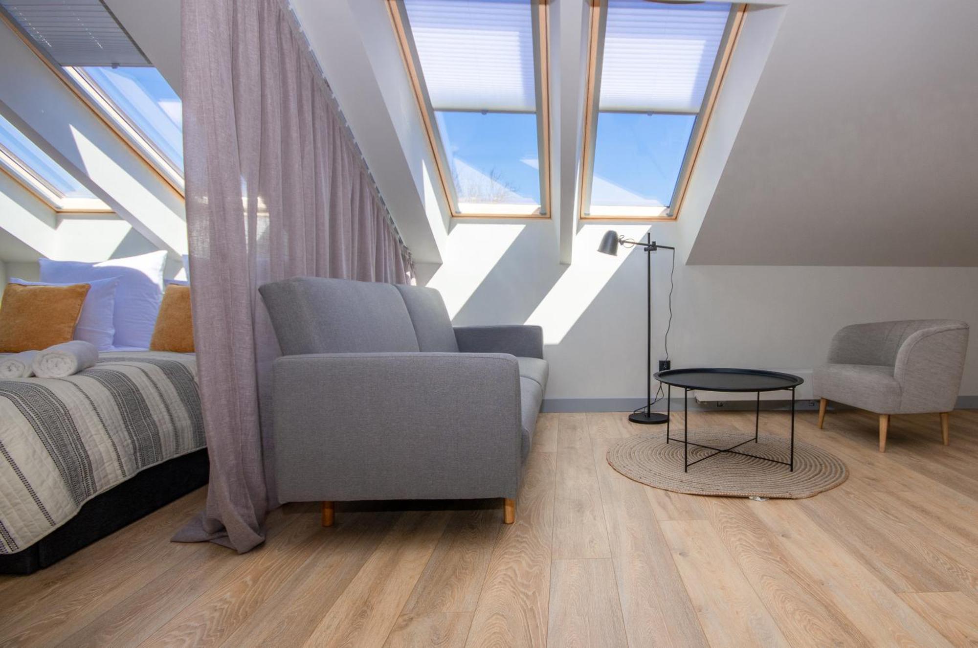 Apartment Sunny Next To Wawel Castle By Inpoint - Kossaka 5